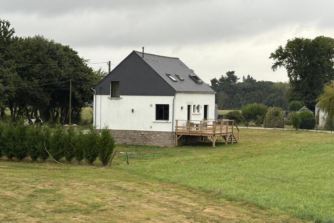 Photo of Others in Credin