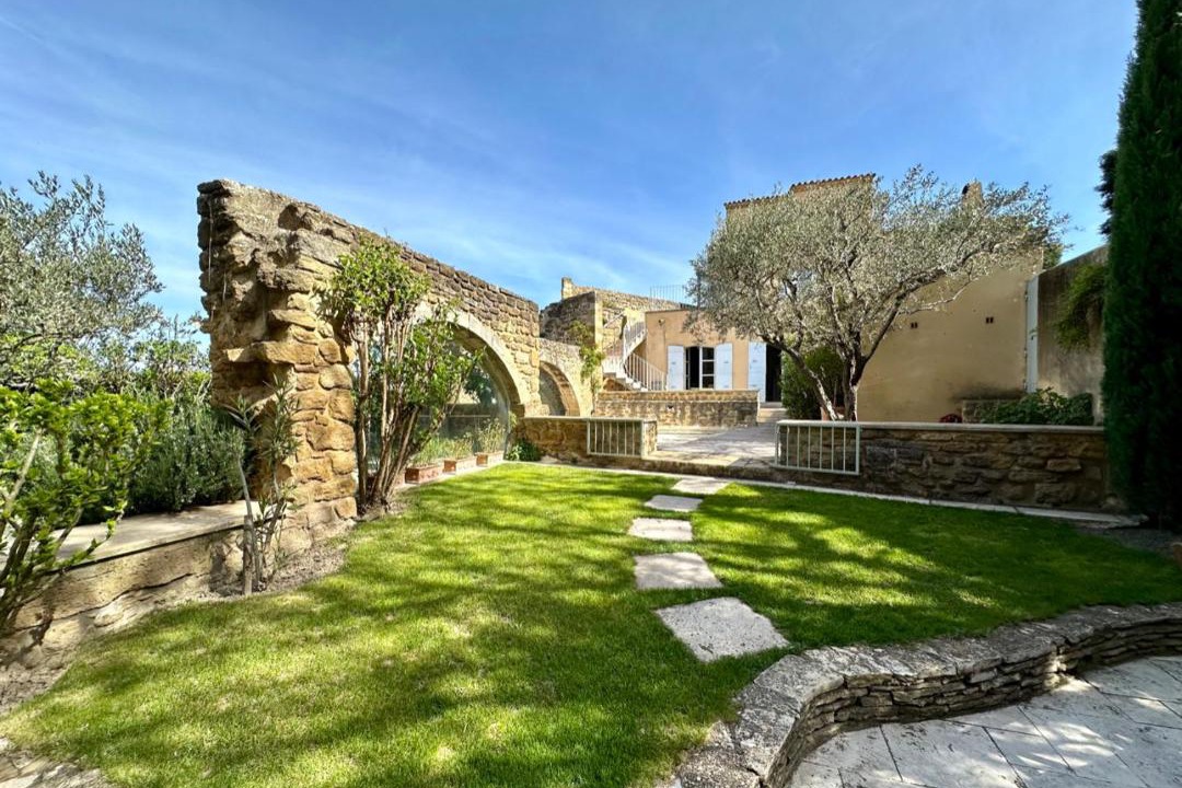 Photo of Others in Grillon