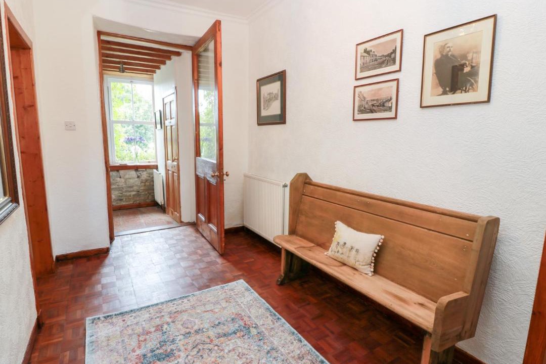 Photo of Others in Maybole