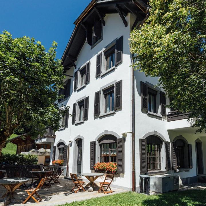 Photo of Others in Gsteig