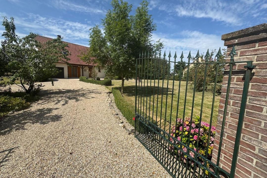 Photo of Others in Le Mesnil-Lieubray