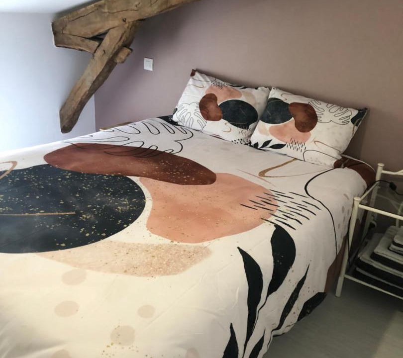 Photo of Bedroom in Saint-Fort-sur-Gironde