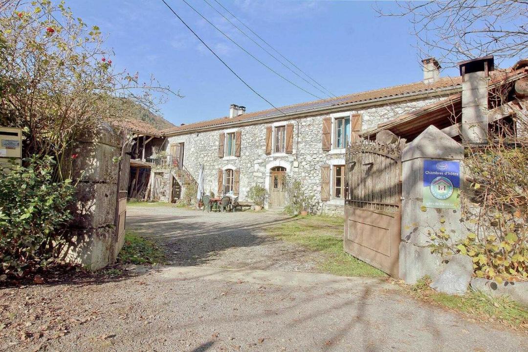 Photo of Others in Lombres