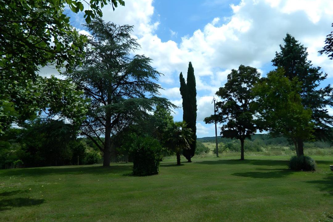 Photo of Others in Saint-Julien-de-Gras-Capou