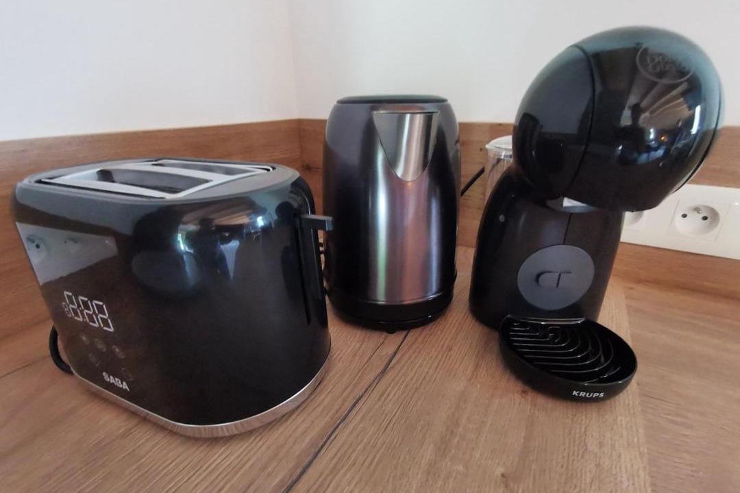 Photo of Others in Elliant