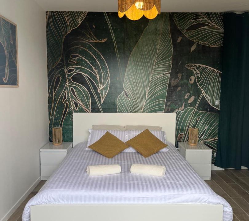 Photo of Bedroom in Charvieu-Chavagneux