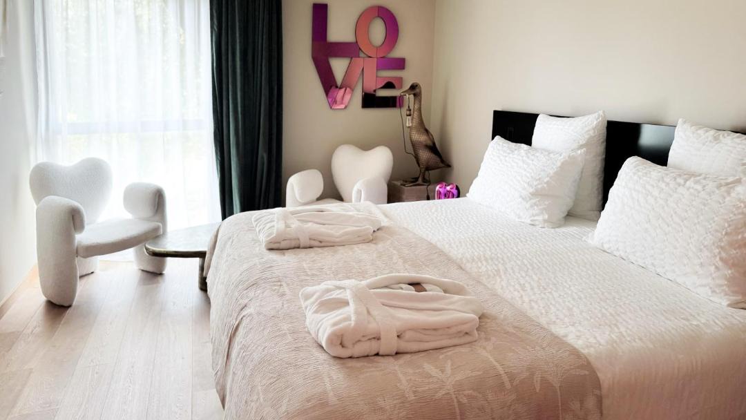 Photo of Bedroom in Le Vaudreuil