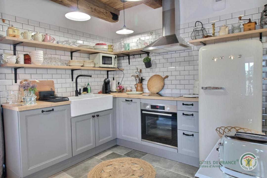 Photo of Others in Lehon