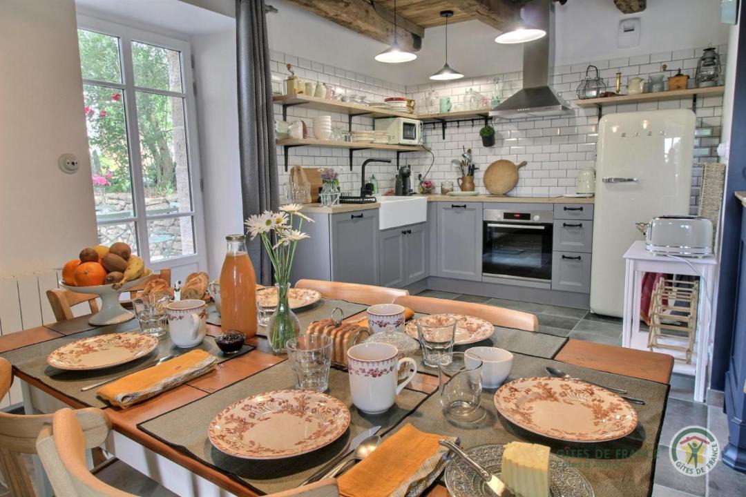 Photo of Others in Lehon