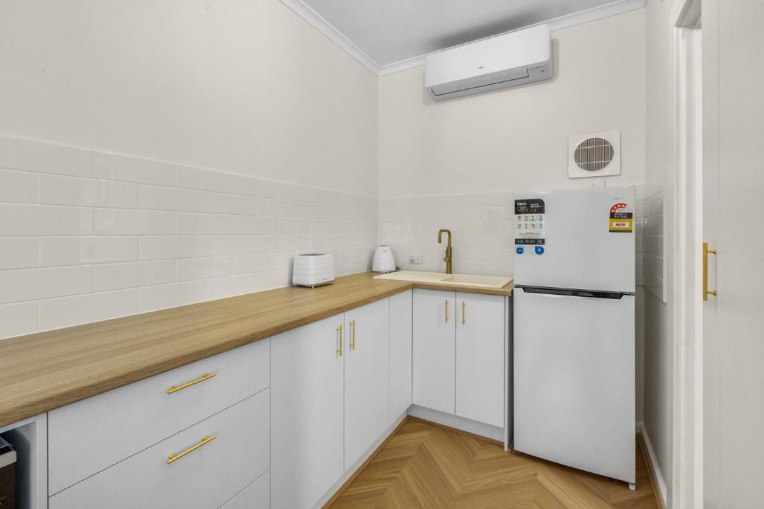 Photo of Others in Glenelg