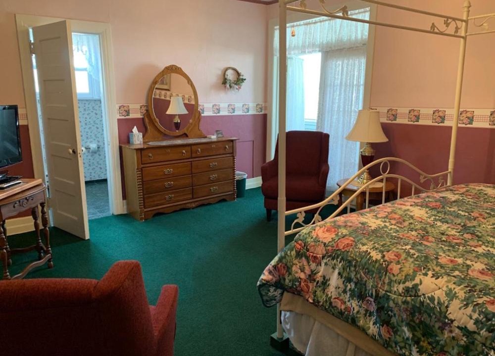 Photo of Bedroom in Grinnell