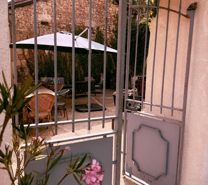 Photo of Others in Saint-Romain