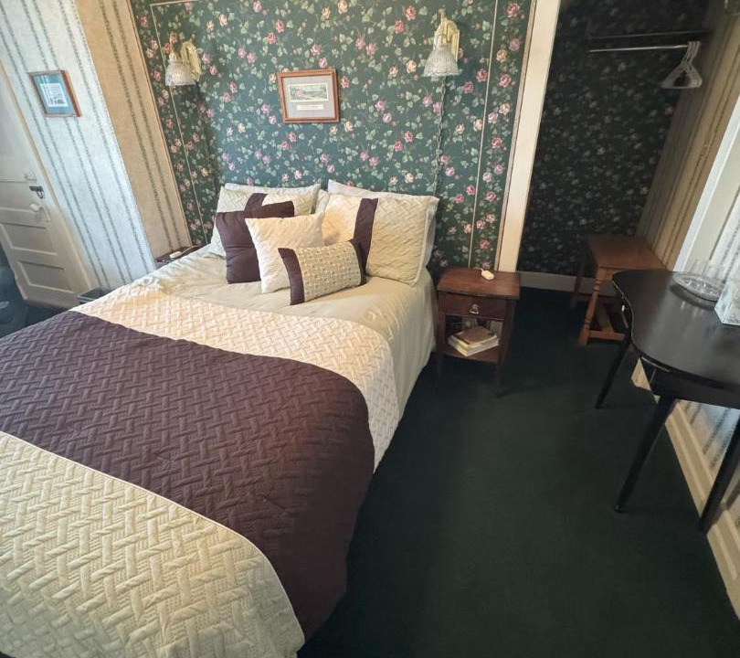 Photo of Bedroom in Grinnell