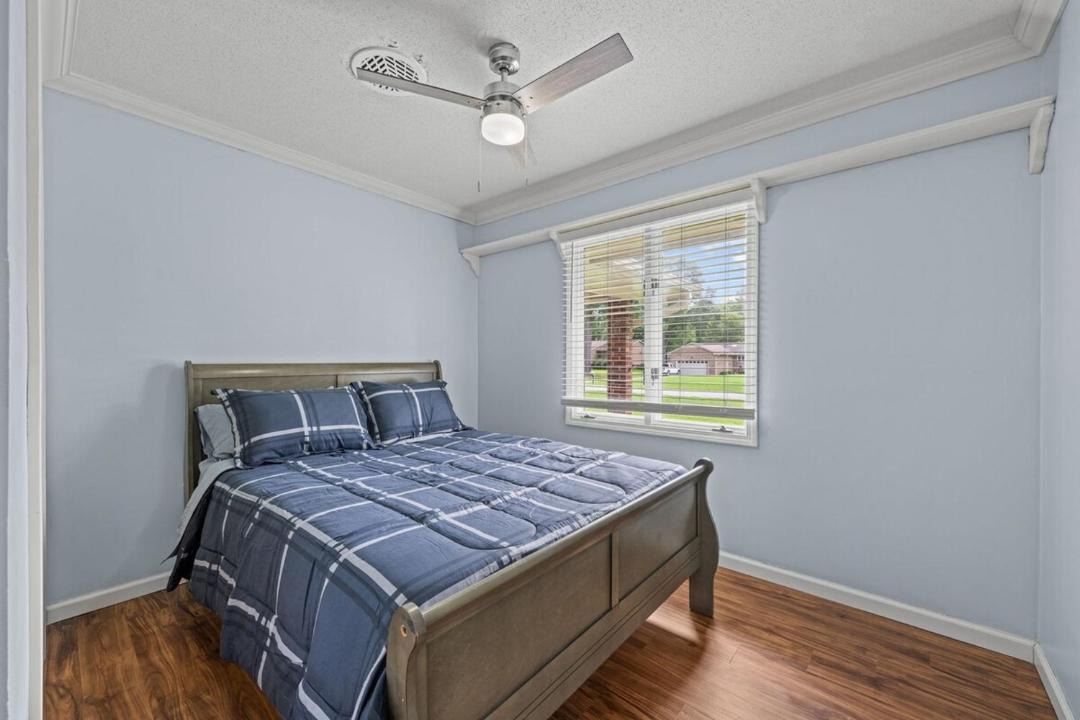 Photo of Bedroom in River Bend