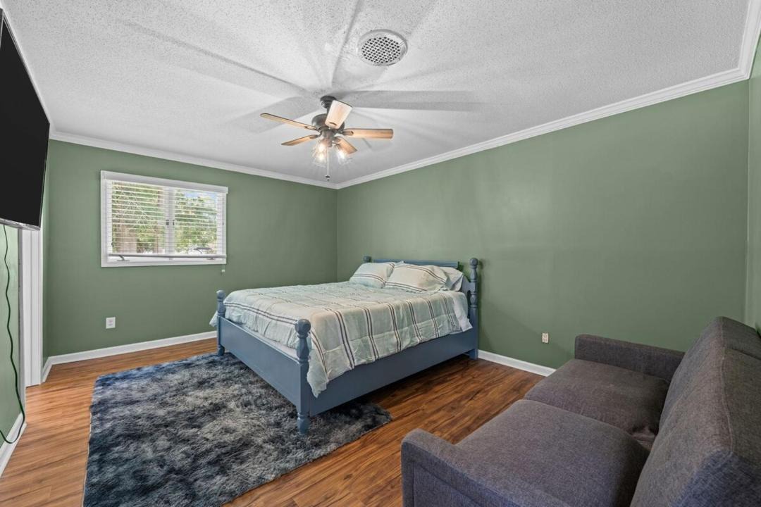 Photo of Bedroom in River Bend