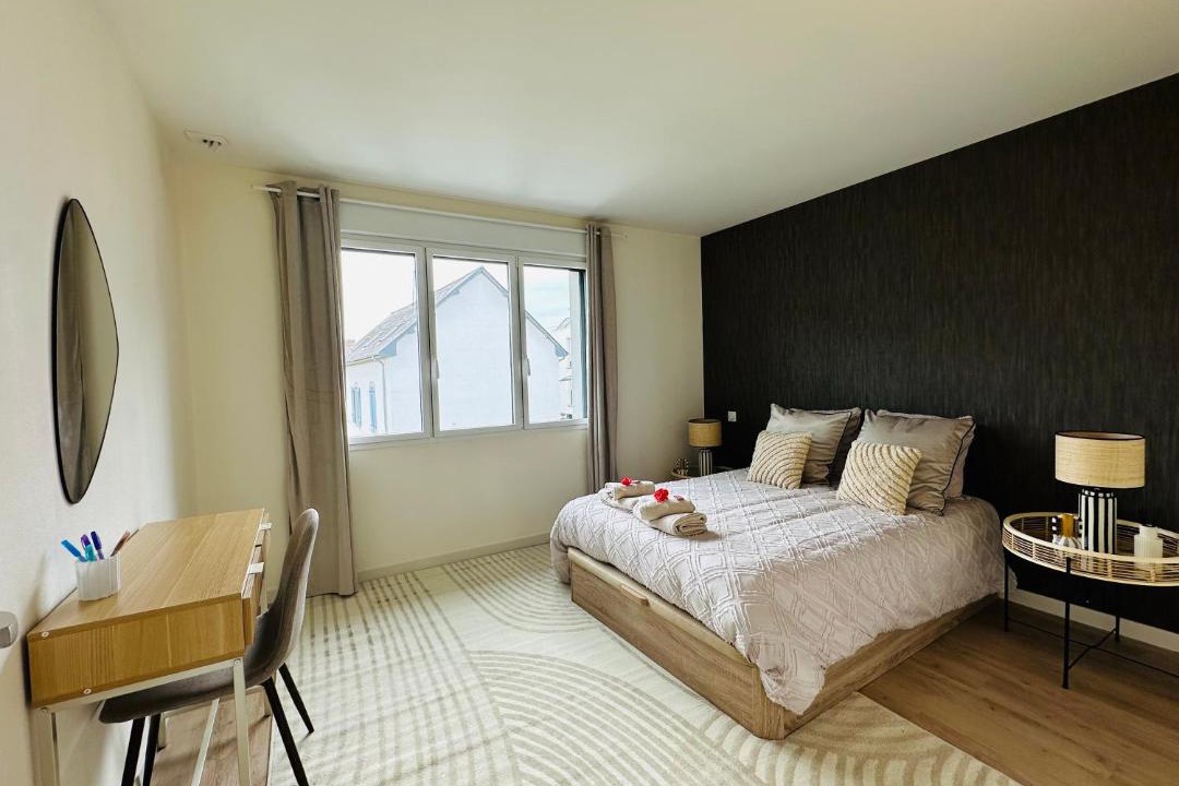 Photo of Bedroom in Cesson-Sevigne