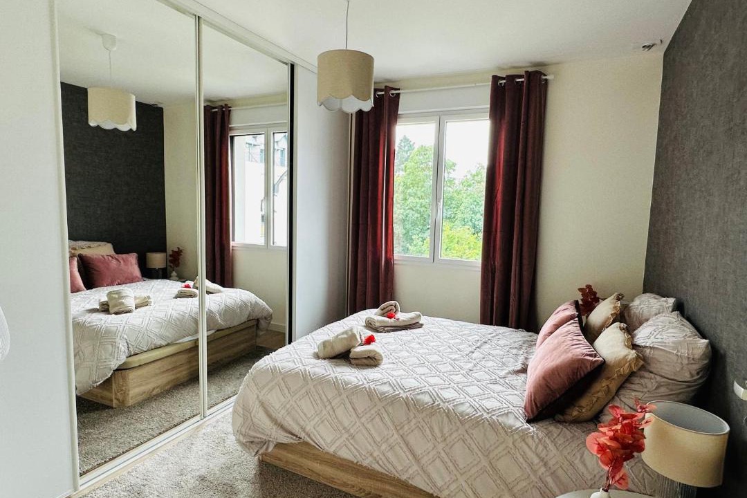 Photo of Bedroom in Cesson-Sevigne