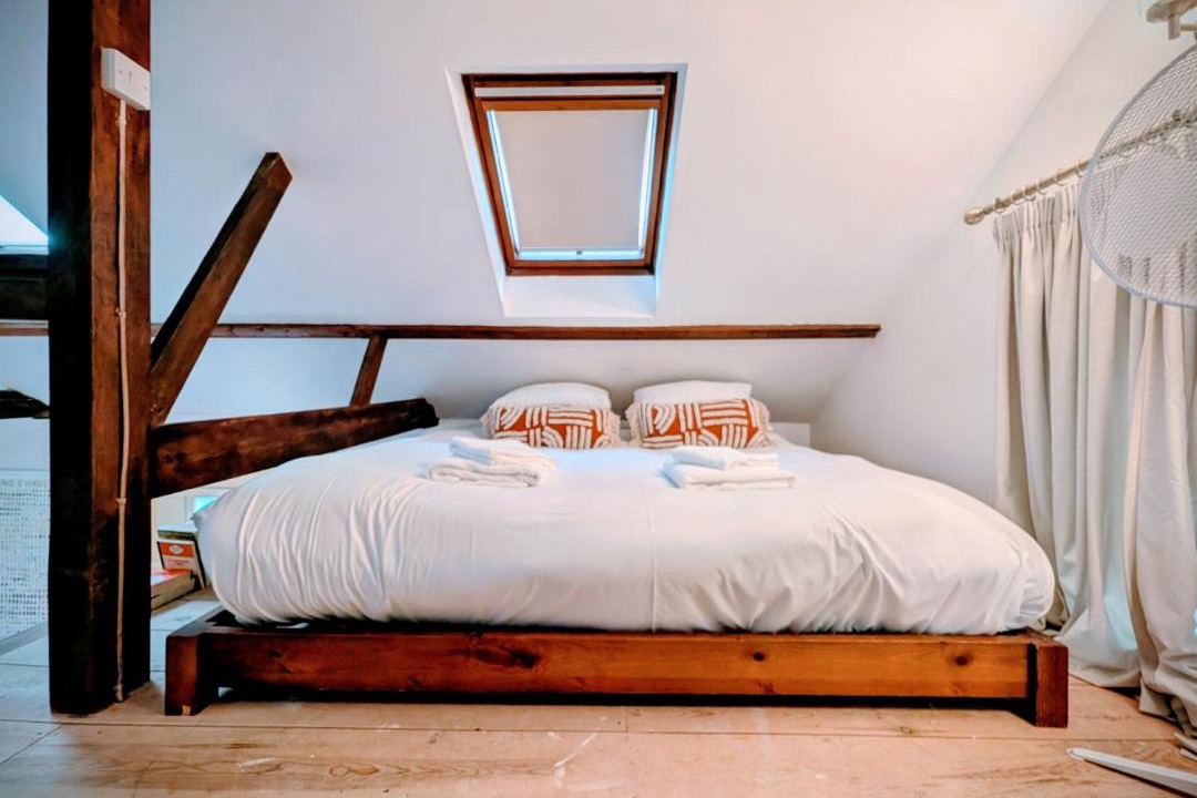 Photo of Bedroom in Leatherhead