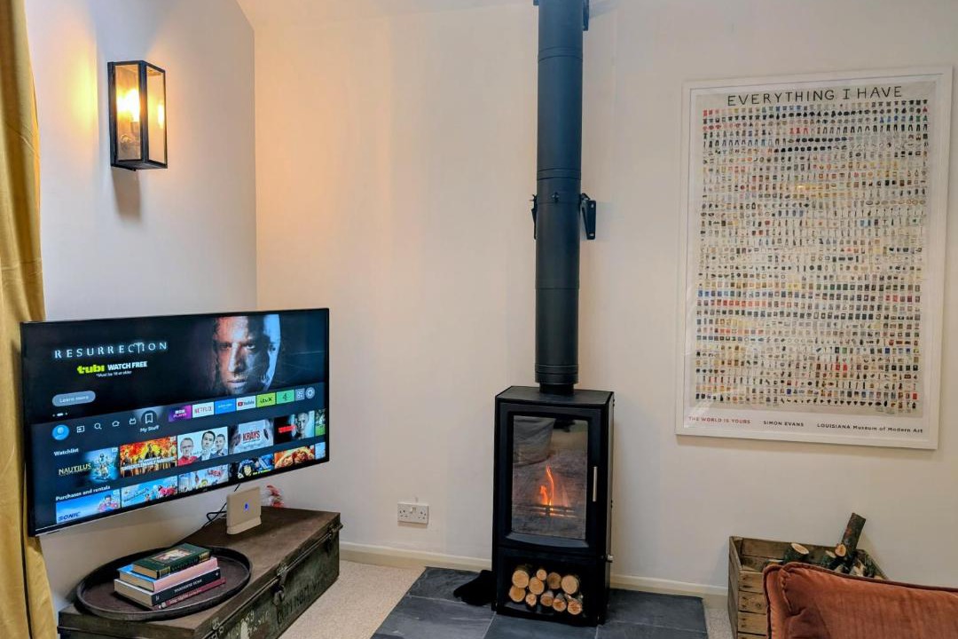 Photo of Livingroom in Leatherhead