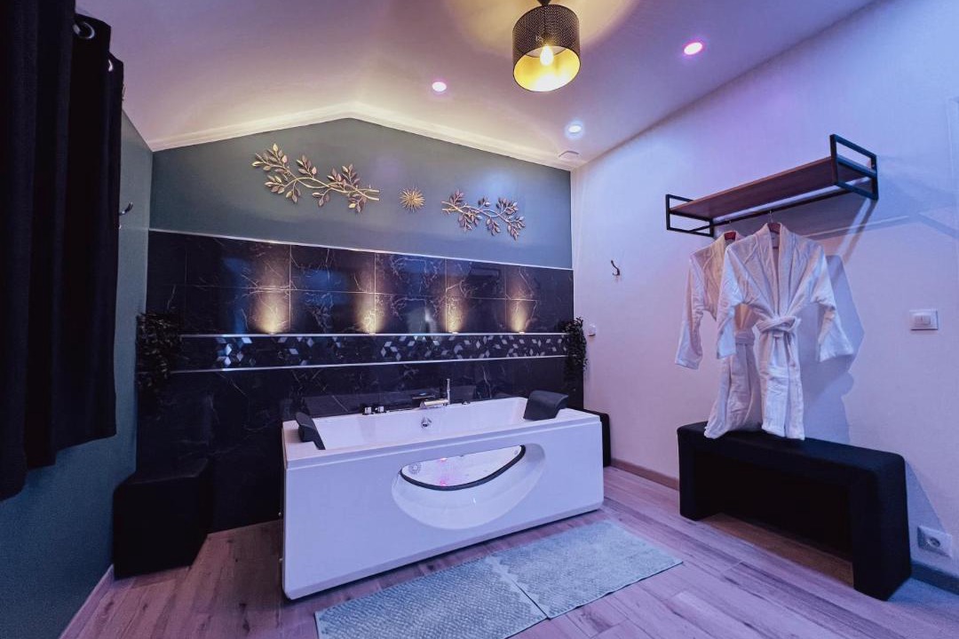 Photo of Bathroom in Chevry-Cossigny