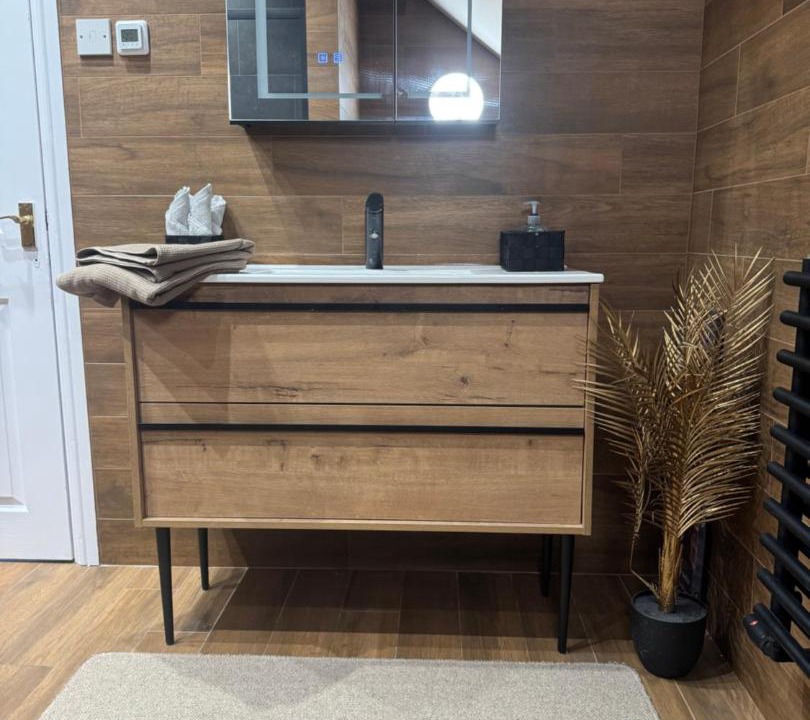 Photo of Others in Earlswood