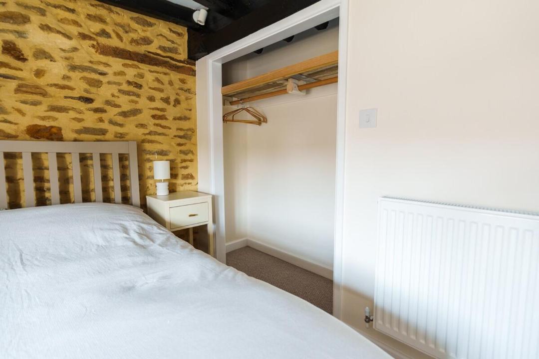 Photo of Bedroom in Badby