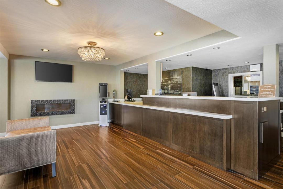 Photo of Others in Petaluma