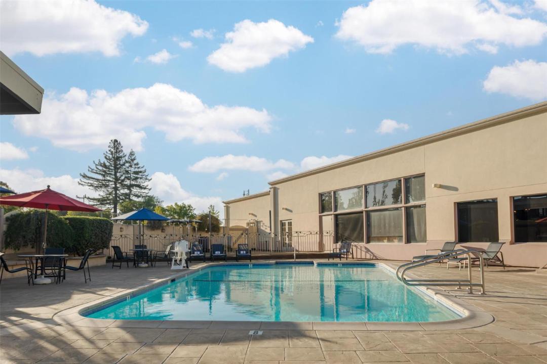 Photo of Others in Petaluma