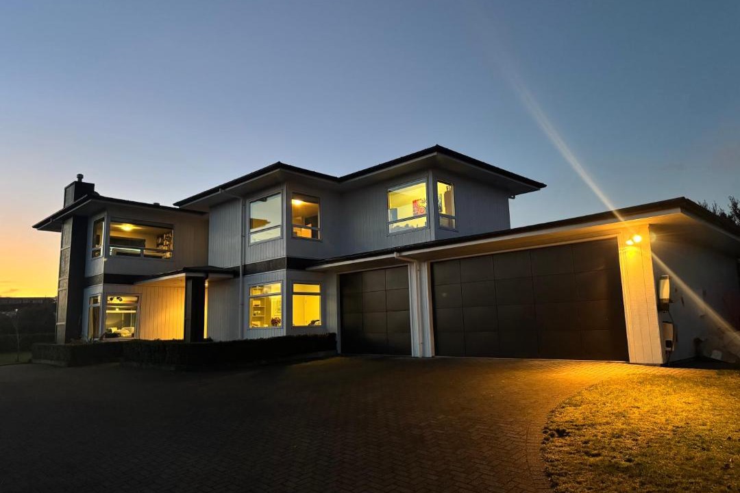 Photo of Others in Nukuhau