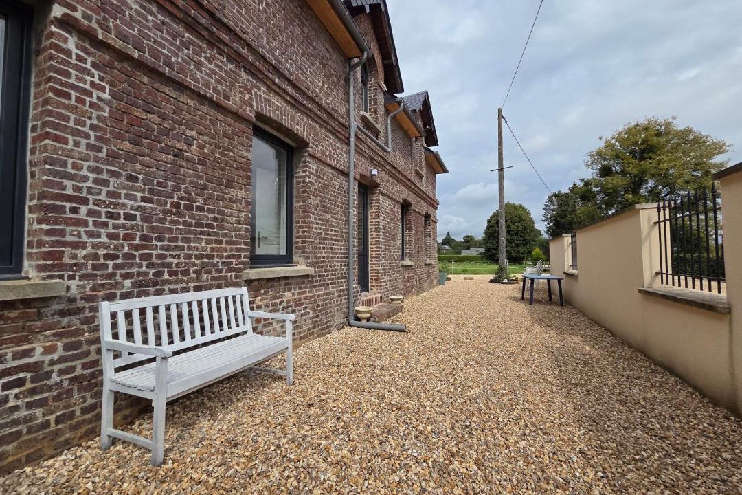 Photo of Others in Morgny-la-Pommeraye