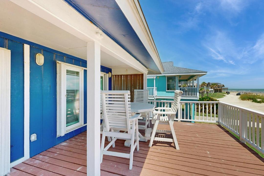 Photo of Patio Balcony in Spanish Grant
