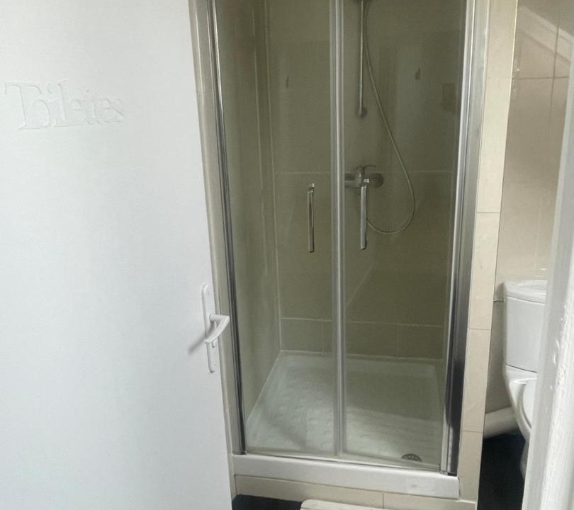 Photo of Bathroom in Villiers-le-Bel