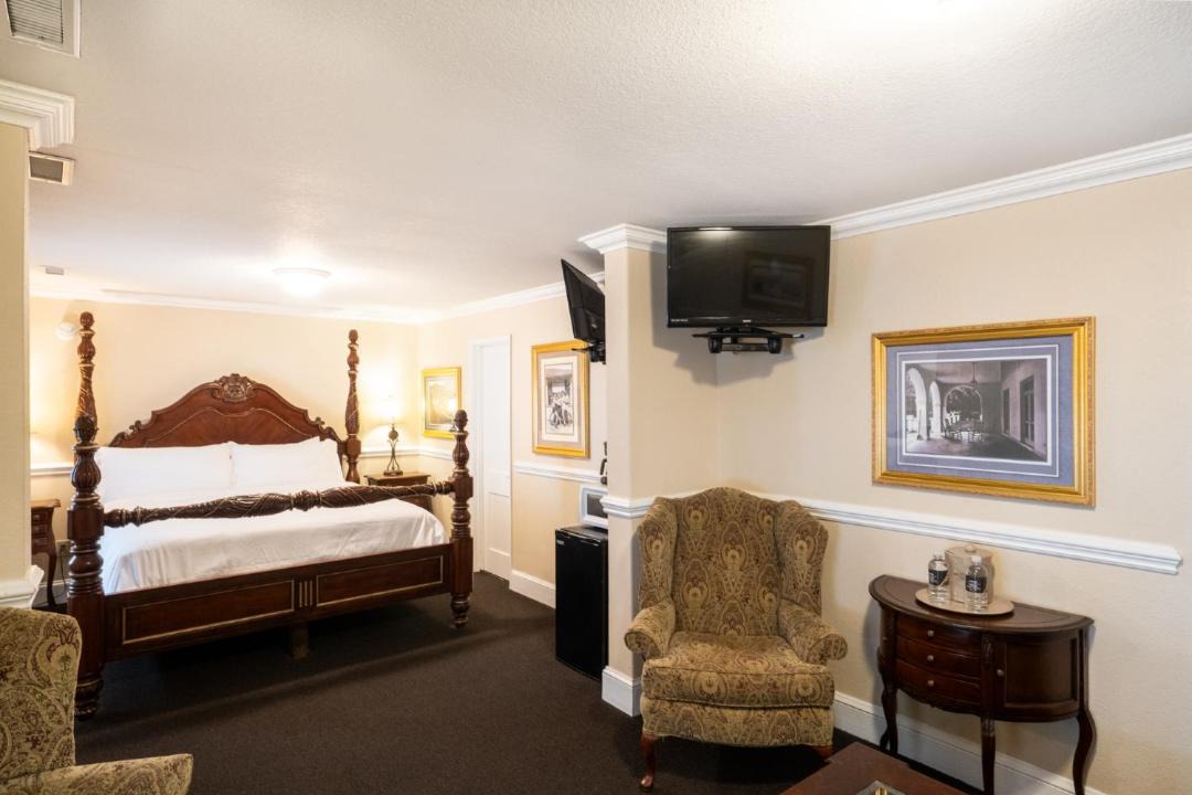 Photo of Bedroom in Lake Lure