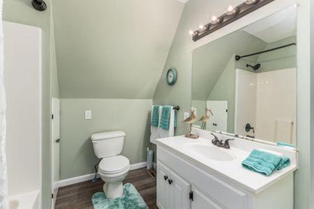 Photo of Bathroom in Lewis Center