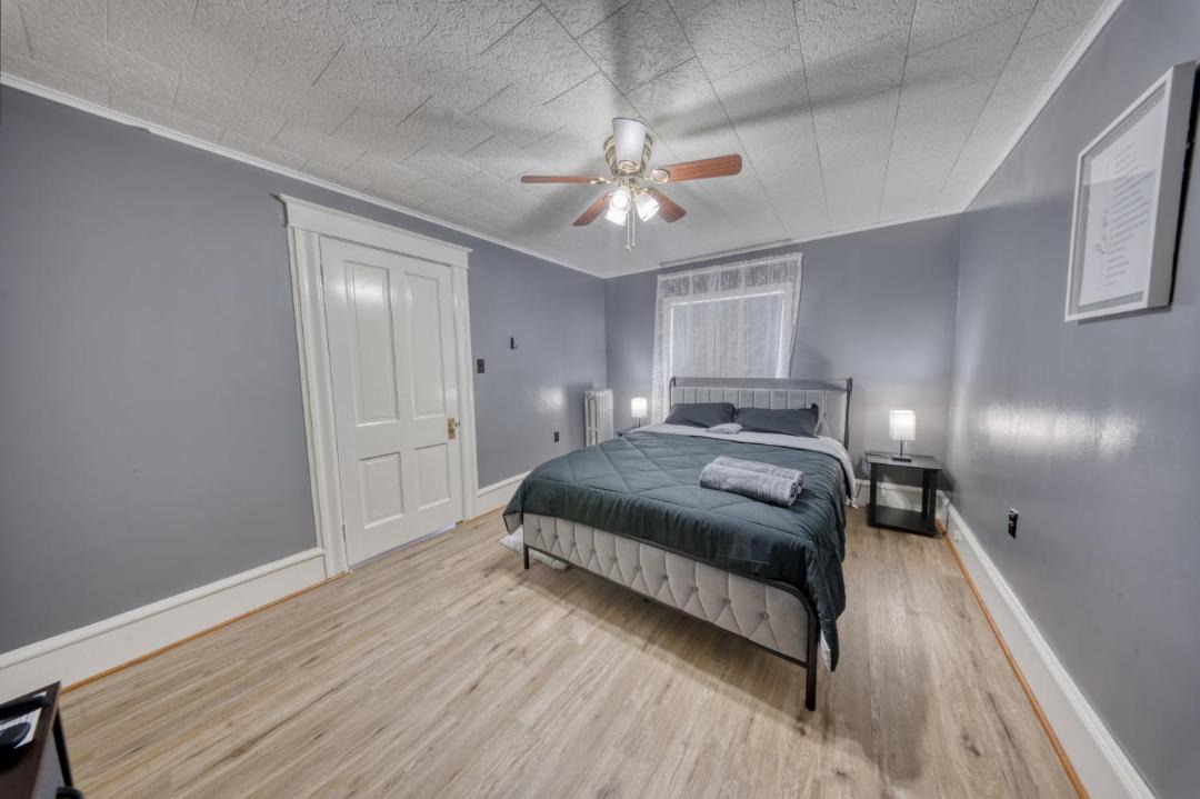 Photo of Bedroom in Carbondale
