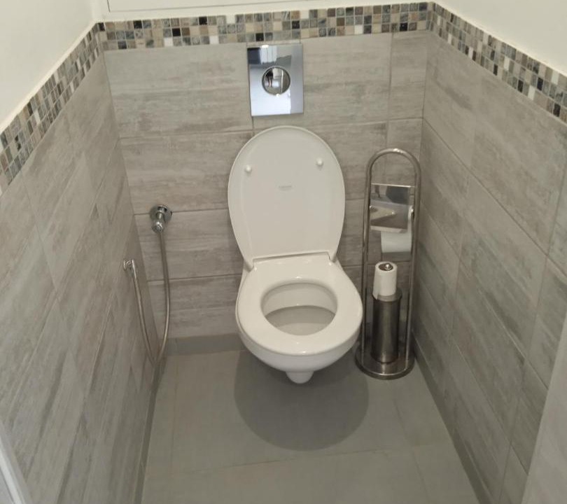 Photo of Bathroom in Jayat