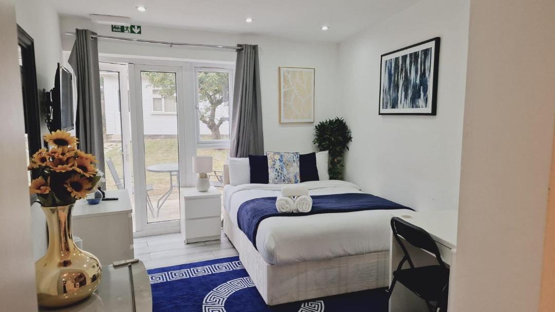 Photo of Others in South Harrow