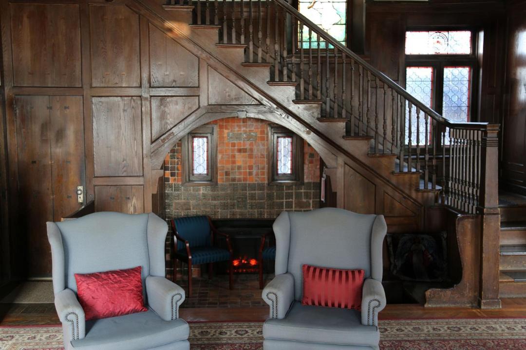 Photo of Livingroom in New Rochelle