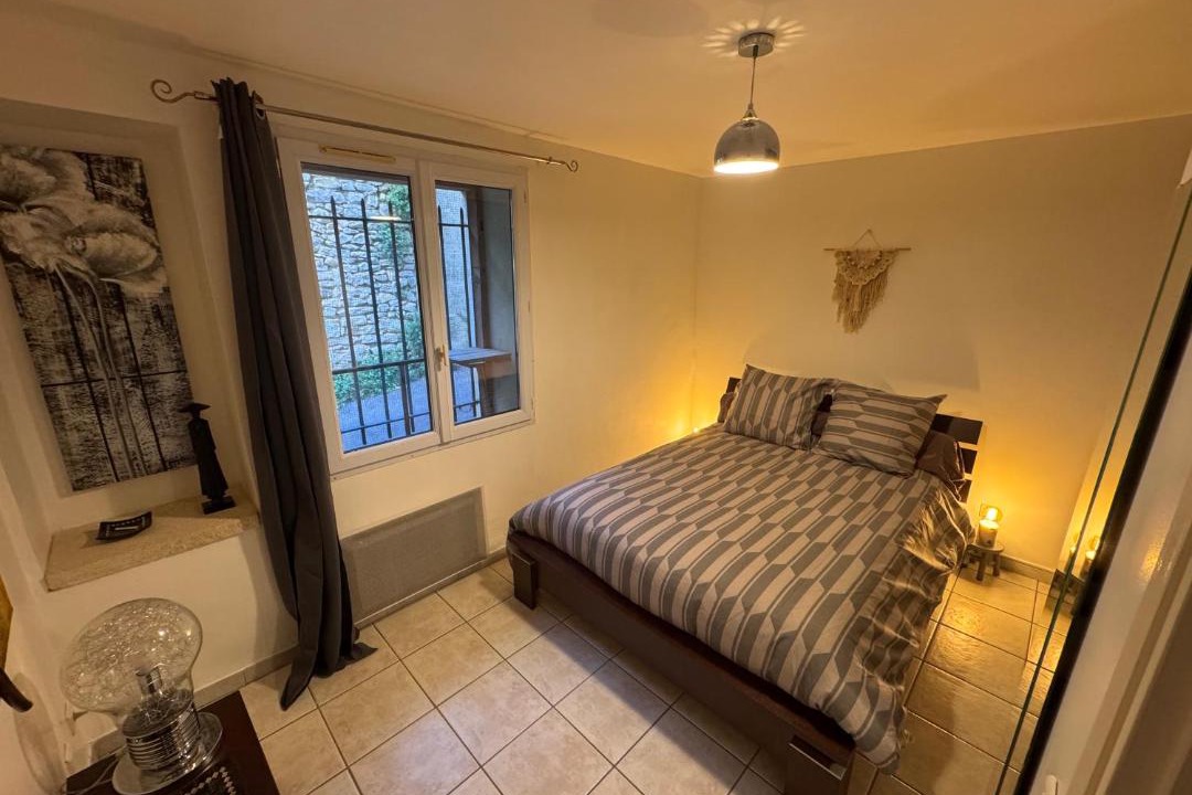 Photo of Bedroom in Saint-Come-et-Maruejols