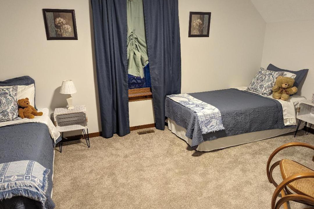 Photo of Bedroom in Lewis Center