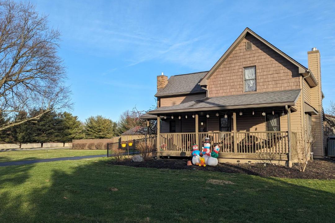 Photo of Others in Lewis Center