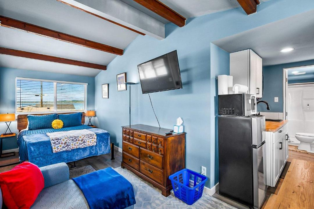 Photo of Bedroom in Birch Bay