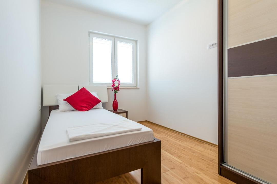 Photo of Bedroom in Montovjerna