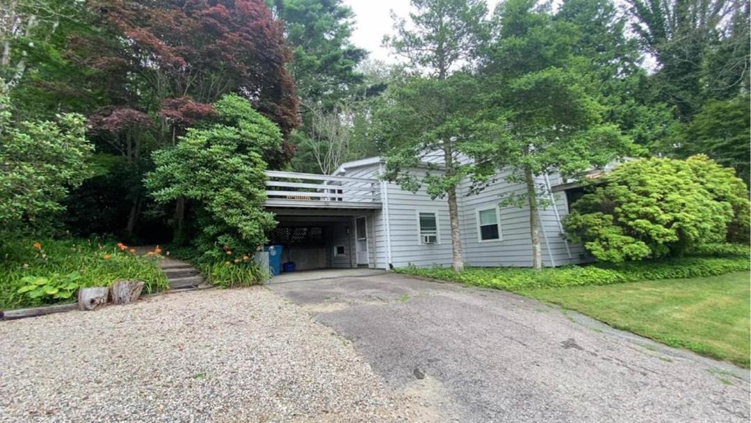 Photo of Others in Woods Hole