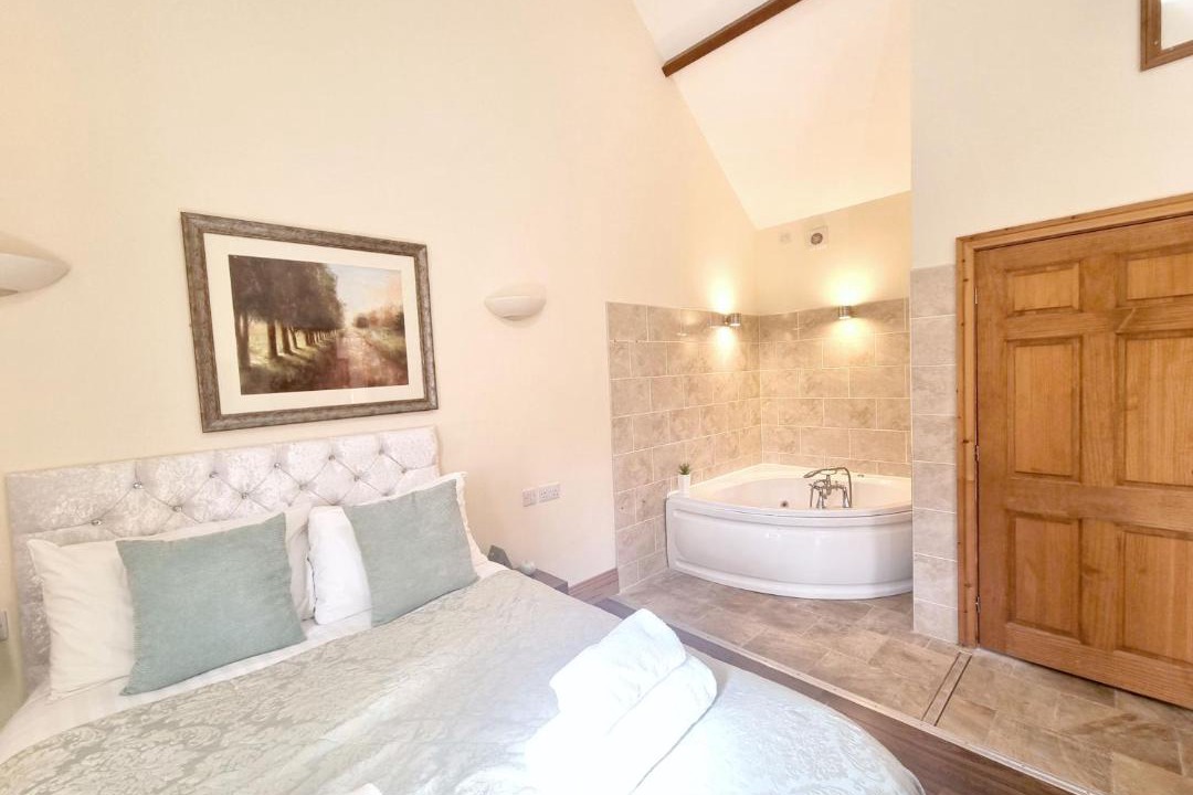 Photo of Others in Fitling