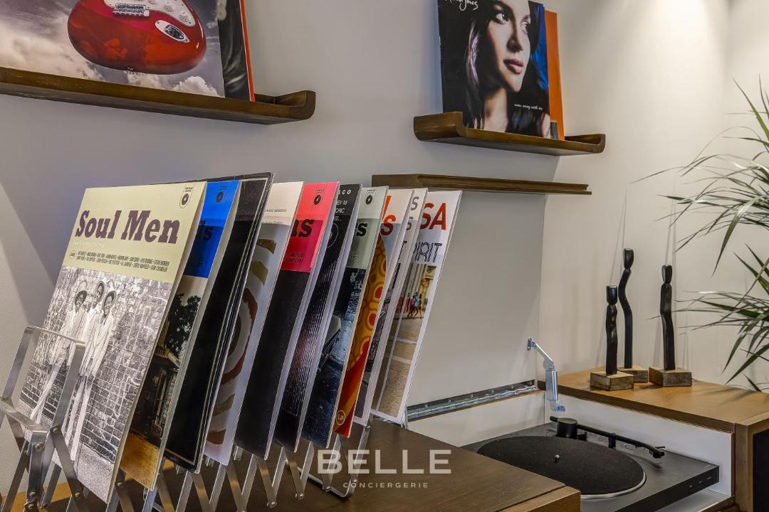 Photo of Others in Biot