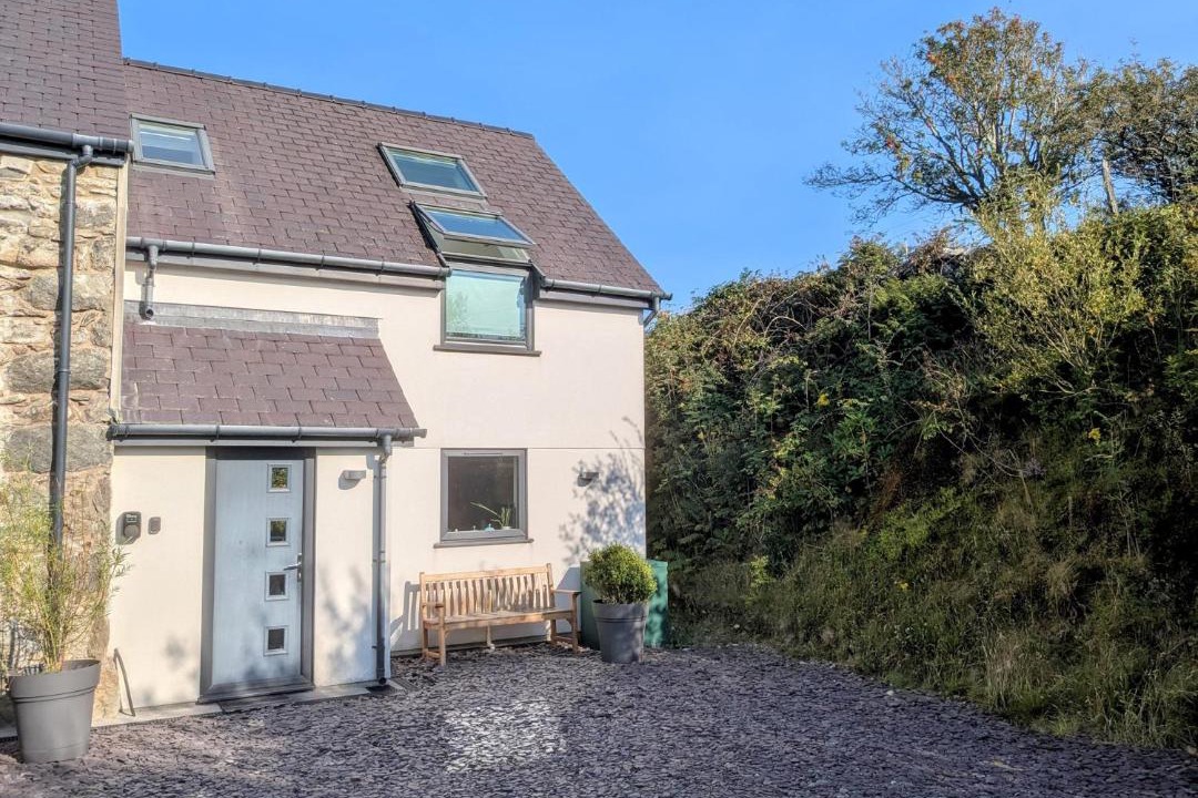 Photo of Others in Betws Garmon