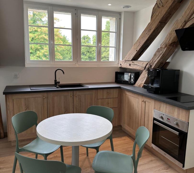 Photo of Others in Villeneuve-l'Archeveque