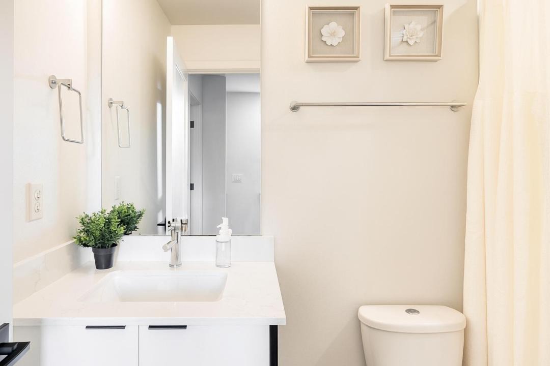 Photo of Others in Eastlake