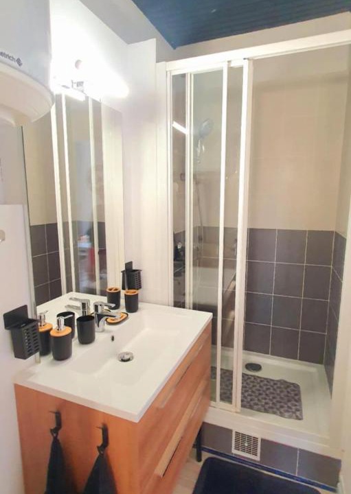 Photo of Bathroom in Saint-Martin-du-Littoral